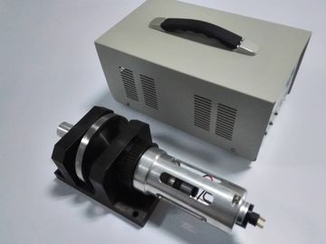 Kontrollierte Rollenform-Ultraschalldichtungs-Maschine Digital 800 Watt 35 kHz, Frequenzabstimmungs-Methode