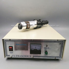 Schweißender Ultraschall- Generator mit Ultraschall- Wandler 15kHz 2600W und Stahl-Sonotrode
